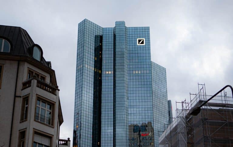 Deutsche Bank offers to support WMS￼